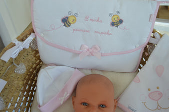 Conjunto de Primeira Roupinha Abelhinhas