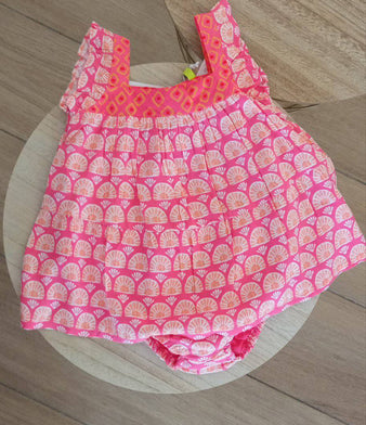 Vestido Boho  com tapa fraldinhas dos 3-6 meses aos 18-24 meses